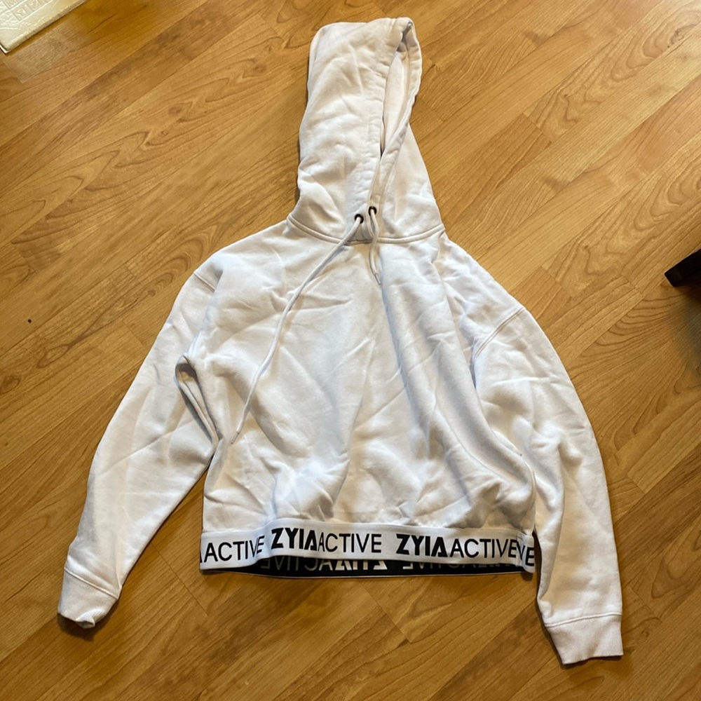 Zyia Active Sweatshirt Small